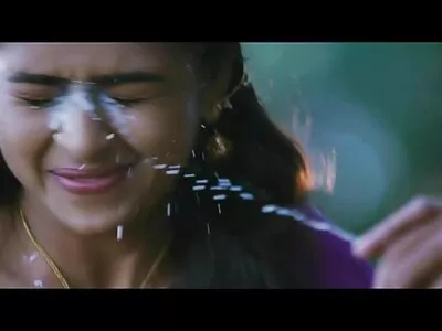 Pigtailed आशियाई काही कडक पांढरा लंड घेण्याचा आनंद घेते